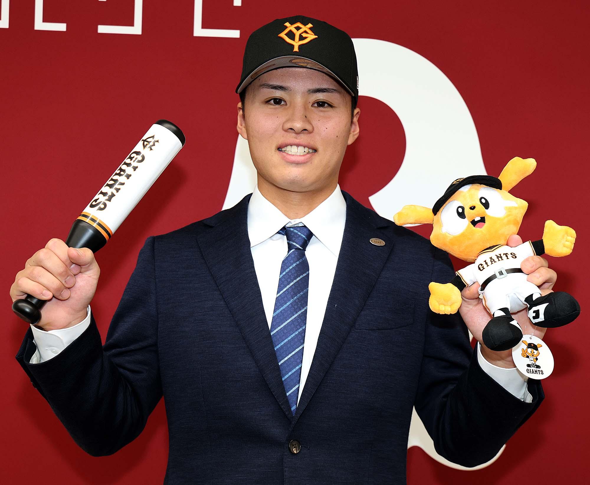 強みは守備」新加入の川原田選手が会見で意気込み | 読売ジャイアンツ