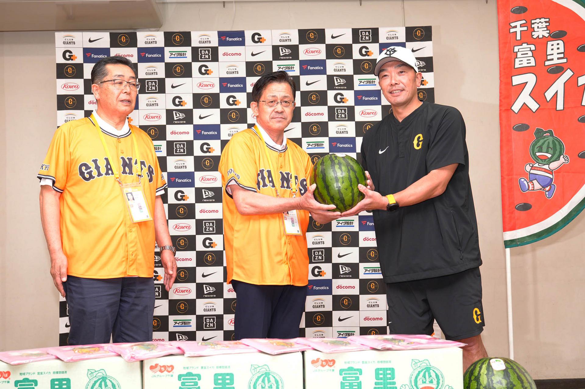 読売 ジャイアンツ 巨人 Suica 記念 限定 Giants スイカ 東京