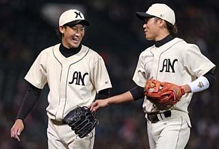 大田が2点三塁打、阪神・巨人連合がMLBに惜敗 | 読売