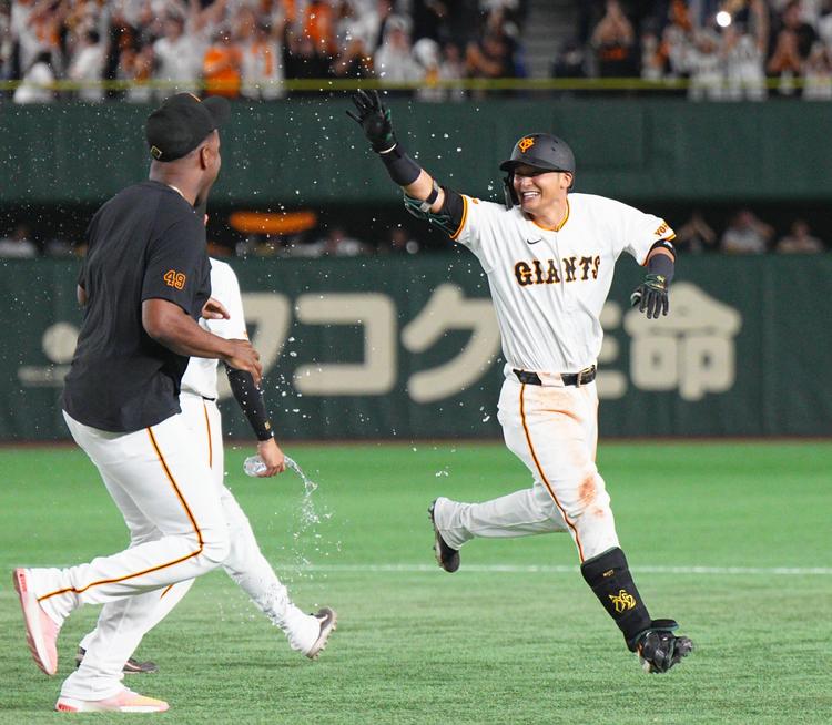 吉川 尚輝 | 選手情報 | 読売ジャイアンツ（巨人軍）公式サイト