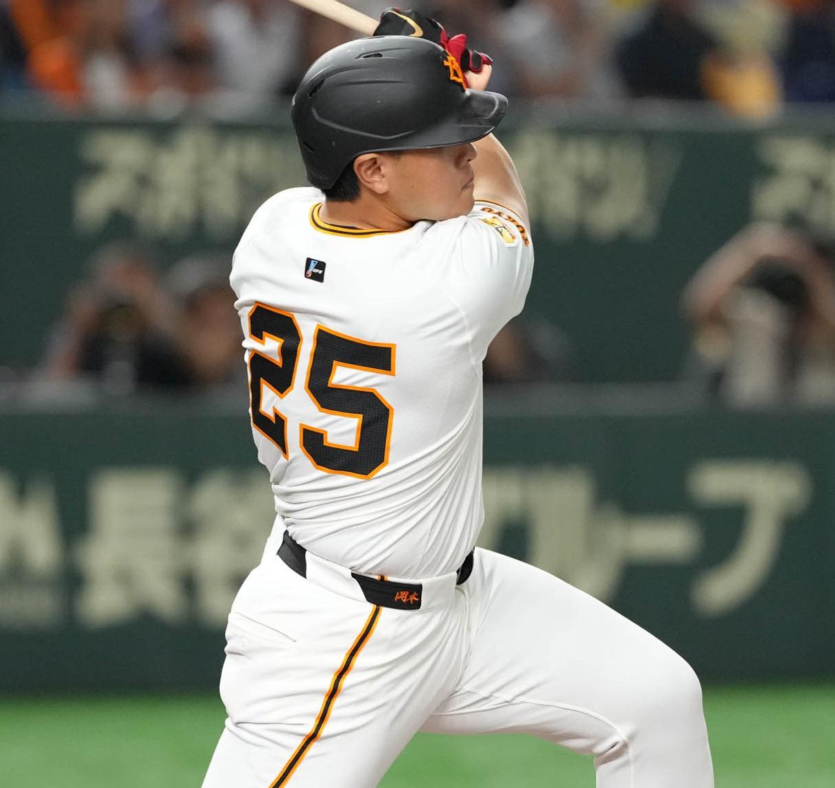 9月12日読売ジャイアンツVS広島カープSS指定席3枚連番 ダウンロード.webp?width=