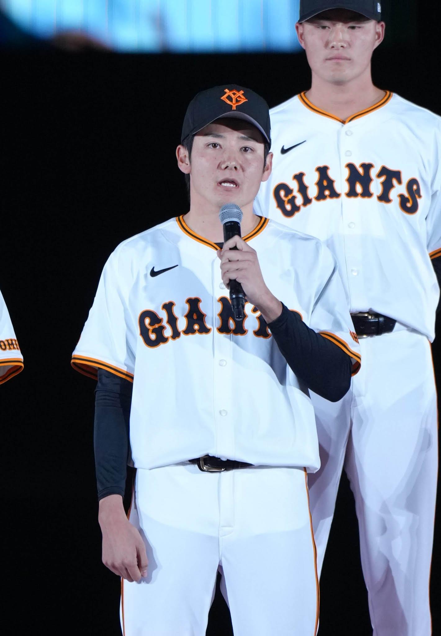 ファンフェスタで新人をお披露目 | 読売ジャイアンツ（巨人軍）公式サイト