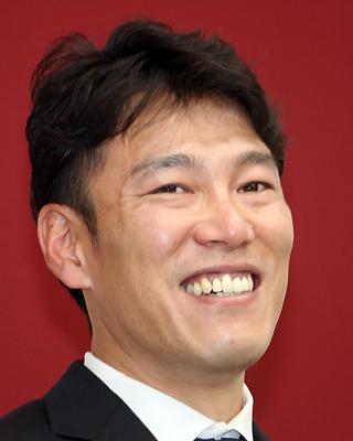井端弘和選手が現役引退を発表－由伸監督誕生で決断。いい野球