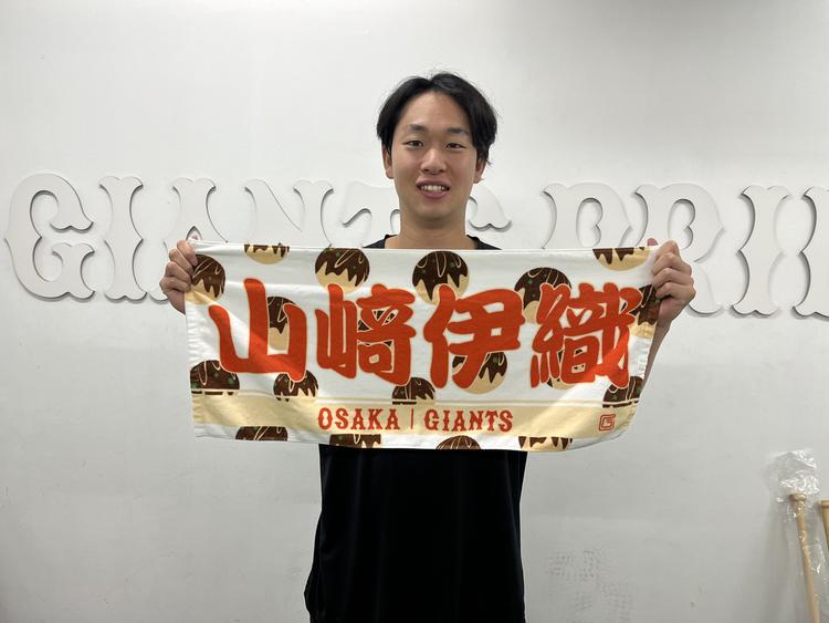 大阪開催のヤクルト戦（9月3・4日）で「GIANTS STORE」を開店