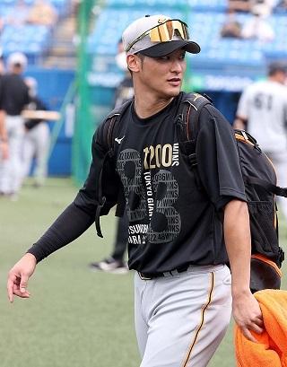 原辰徳監督「通算1200勝」グッズを発売 | 読売ジャイアンツ