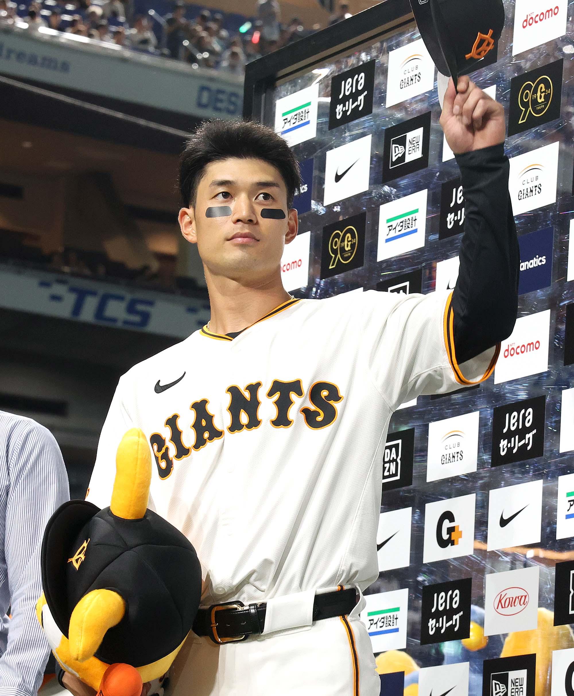 6月の「ヒーローズプレート」をオークションに出品 丸選手、長野