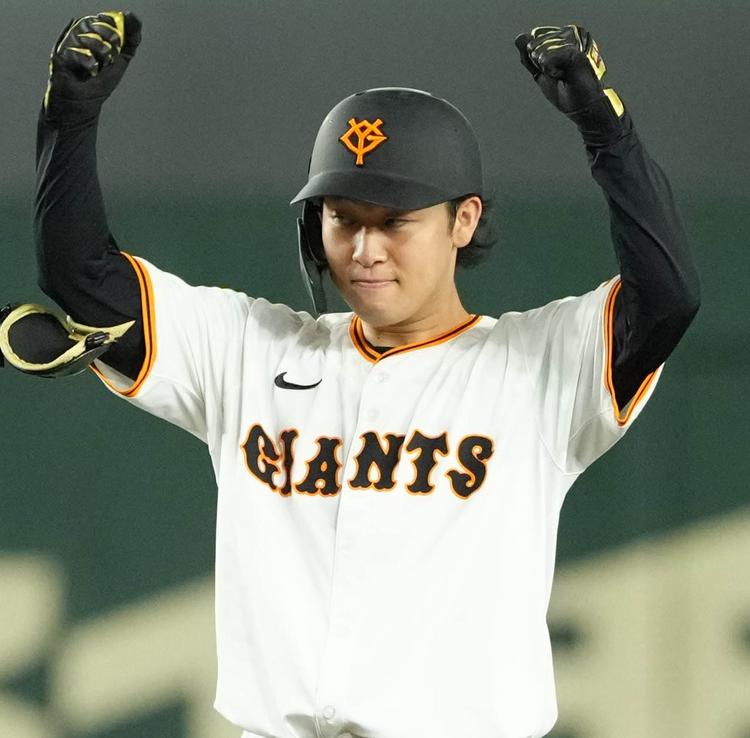 【新品未開封】山﨑伊織投手　読売ジャイアンツ　巨人軍　レプリカユニフォームL 読売ジャイアンツ ナイキ ビジター レプリカ ユニホーム_キッズ