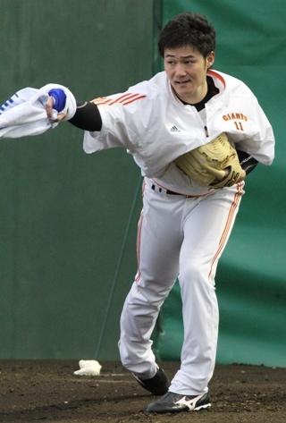二軍は休みなく練習 久保投手ら実績ある選手が若手選手に刺激 | 読売
