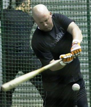 新入団のカミネロ、マギー両選手がG球場で練習 | 読売ジャイアンツ