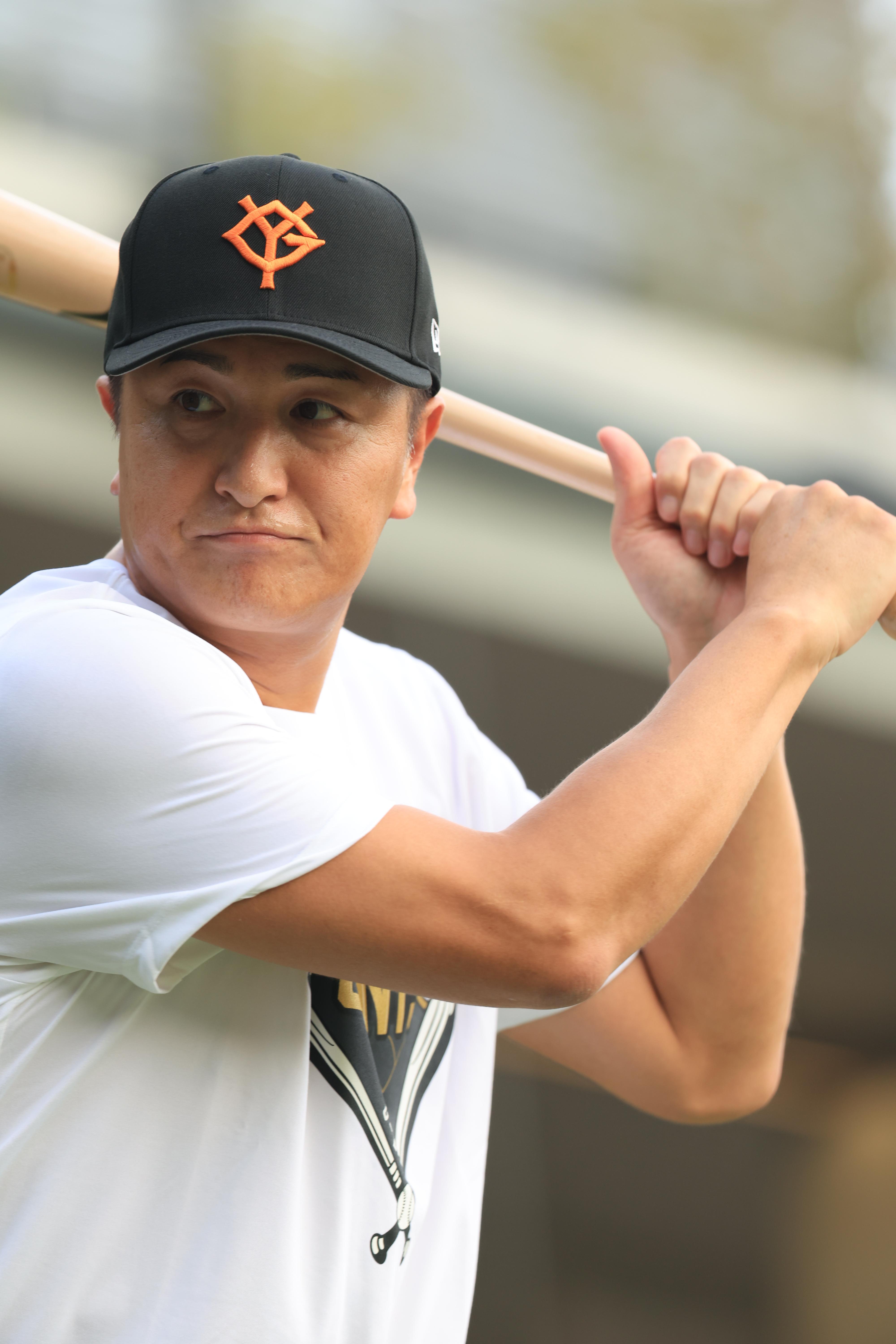 8月16日「長嶋茂雄終身名誉監督追悼試合」は試合球やベースが