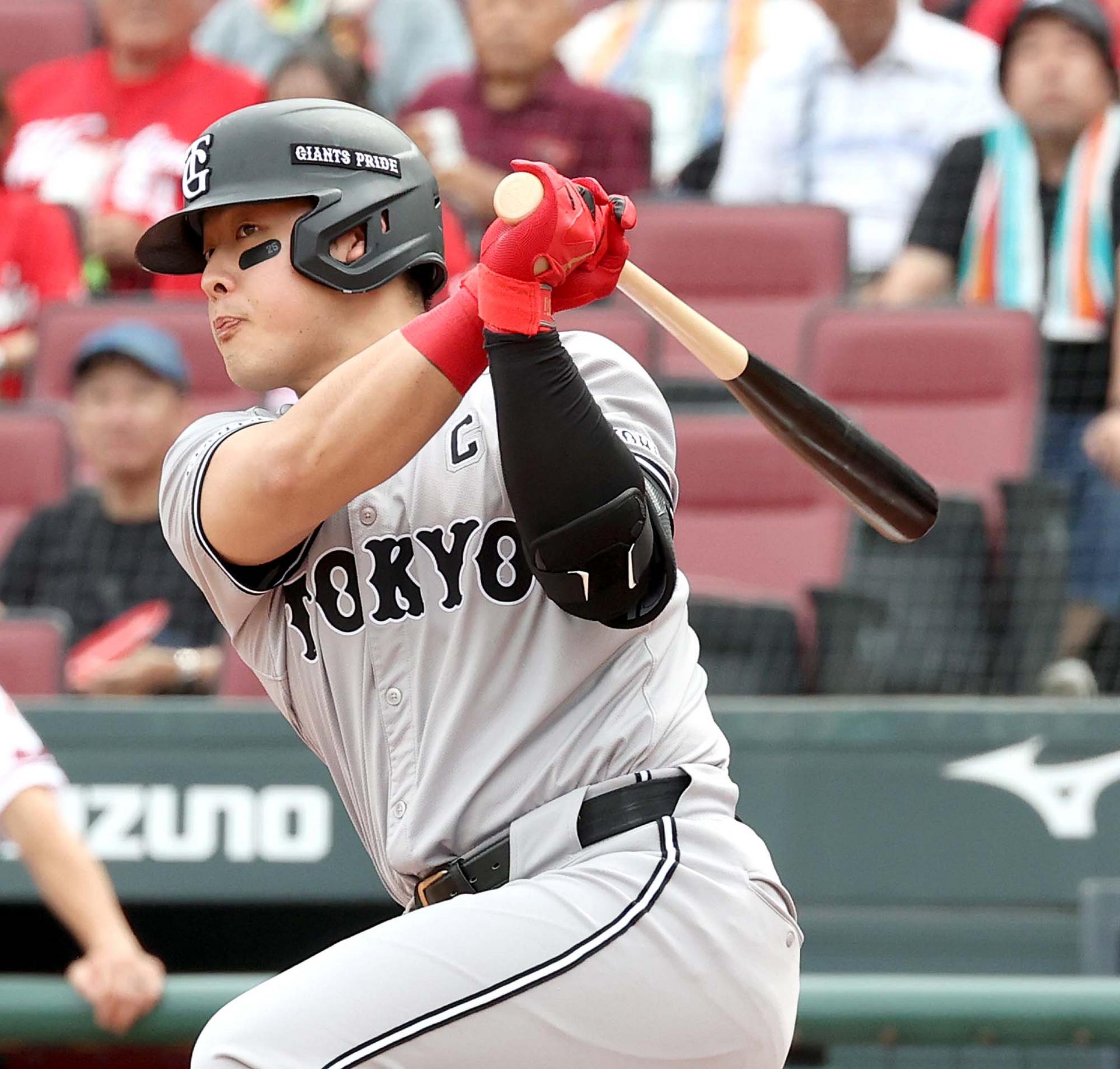プロ野球チケット2枚 広島VS巨人 マツダスタジアム8月28日(木)18時00分 カープVS ジャイアンツ戦 チケット2枚8/28(木)18:00 - メルカリ