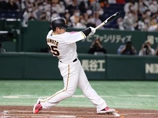 読売ジャイアンツ2022マザーズデーチャリティオークション」を開催