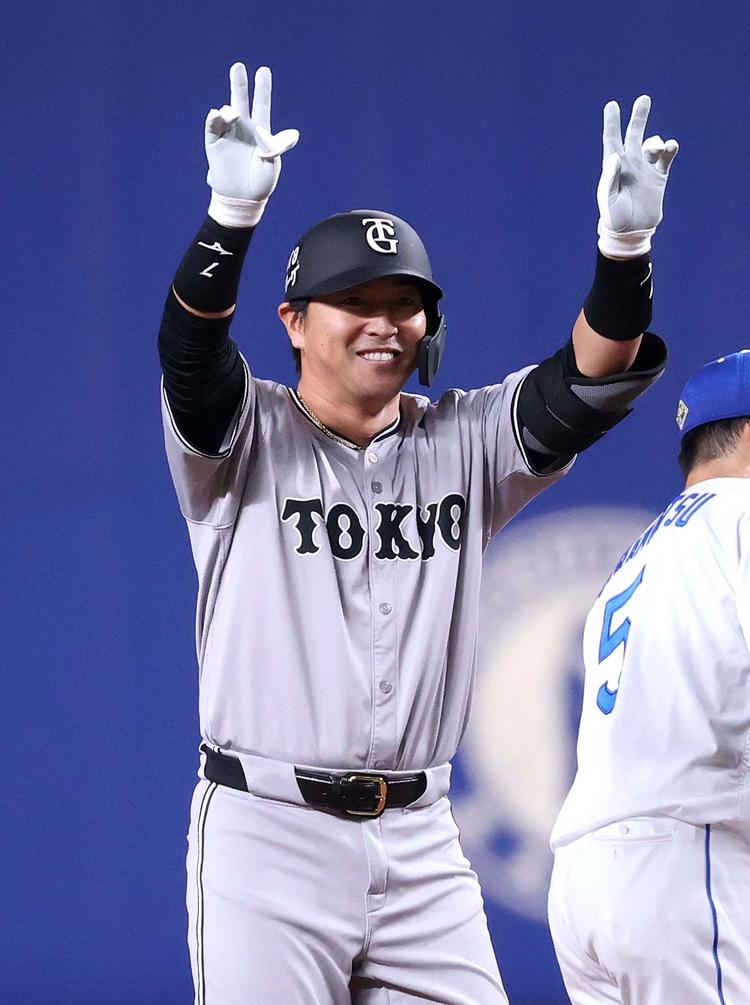 長野 久義 | 選手情報 | 読売ジャイアンツ(巨人軍)公式サイト 長野 久義 | 選手情報 | 読売ジャイアンツ(巨人軍)公式サイト