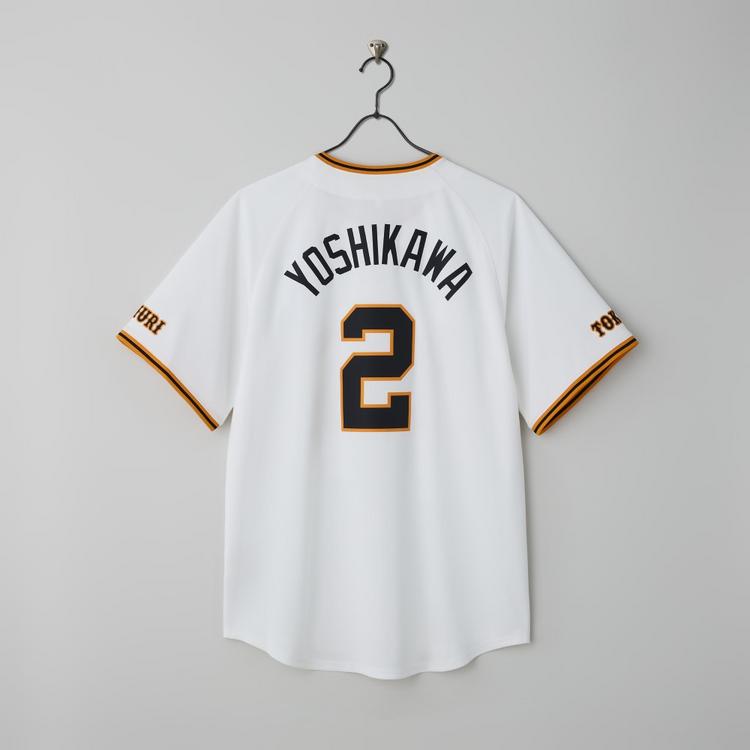 1月5日に2024年版のレプリカユニホームとキャップの予約販売を